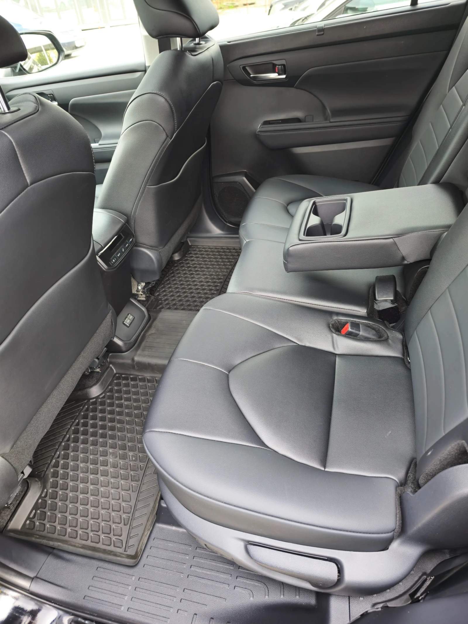 Toyota Highlander AWD - : 3200 | Mobile.bg   15