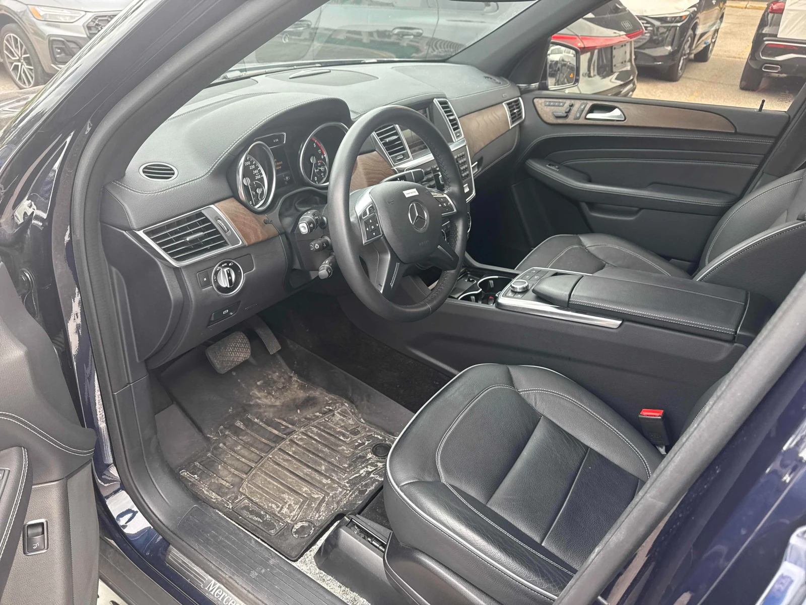 Mercedes-Benz ML 350 BlueTEC * CARFAX* ОПЦИЯ ЗА ФИНАНСИРАНЕ*  - изображение 5