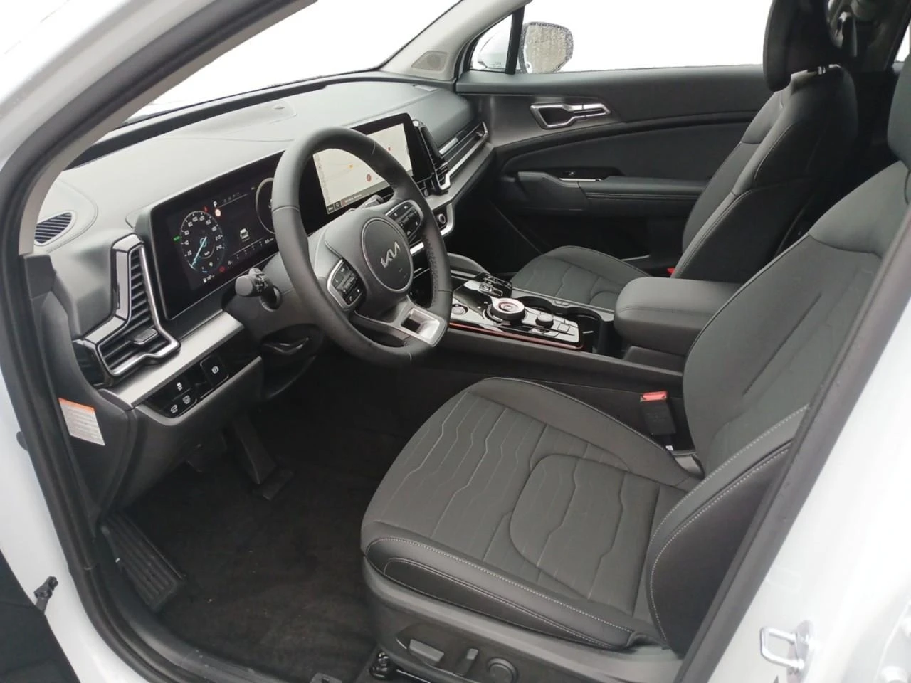 Kia Sportage HYBRID* DISTR* MEMORY* LED* KEYLESS* CARPLAY - изображение 7