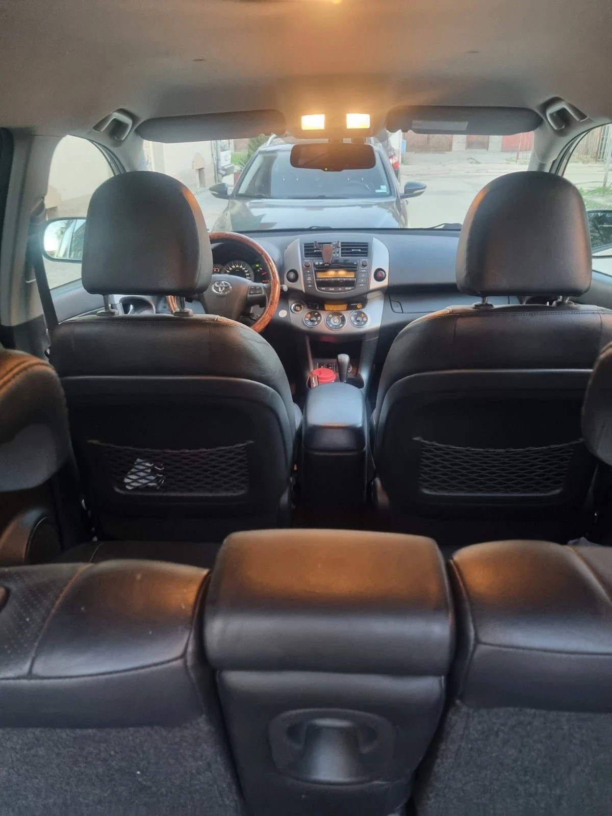 Toyota Rav4 2.2, снимка 7 - Автомобили и джипове - 53795095