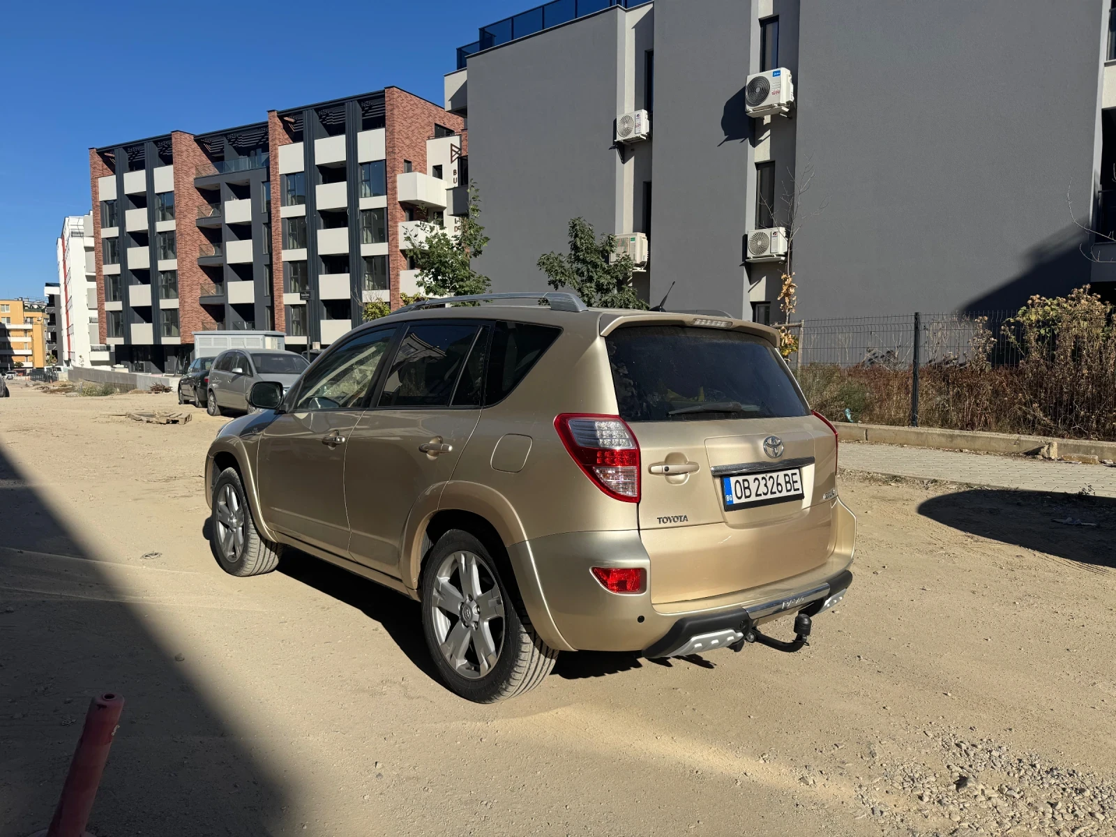 Toyota Rav4 2.2, снимка 10 - Автомобили и джипове - 56573548