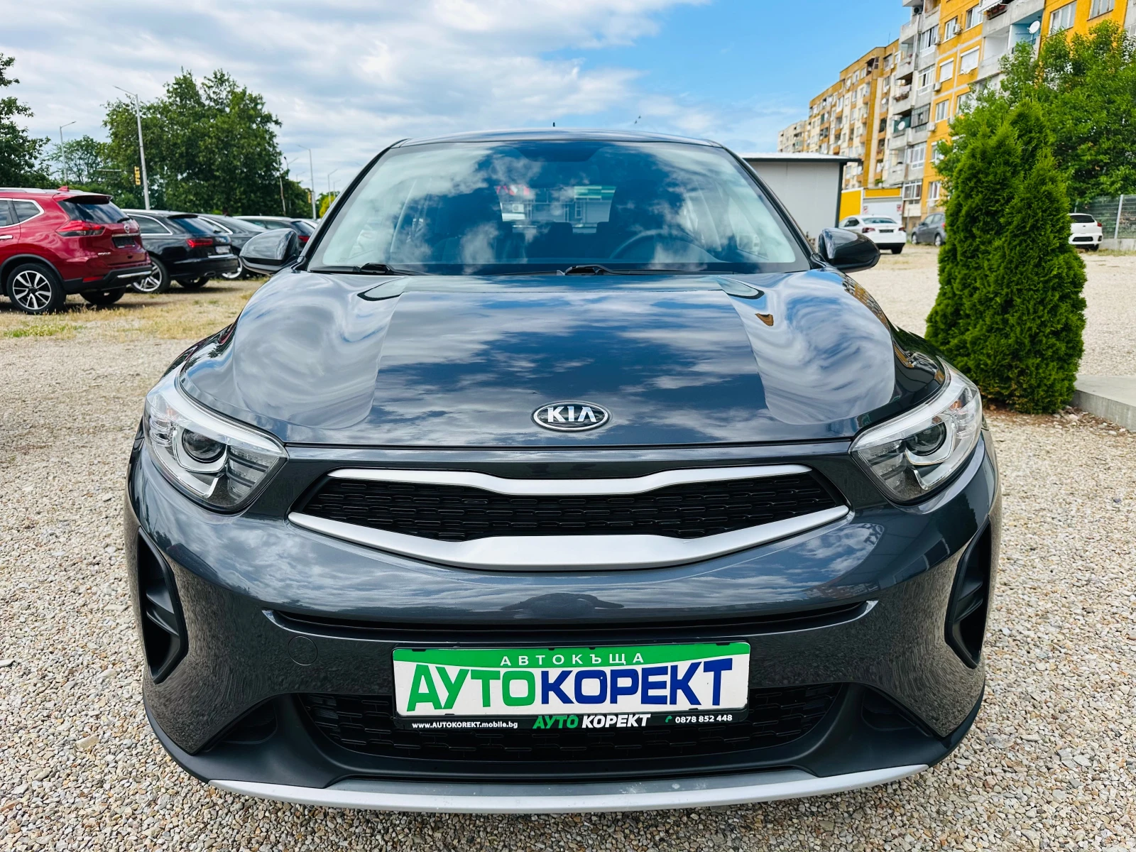 Kia Stonic 1.4i КАТО НОВА, снимка 2 - Автомобили и джипове - 54972031