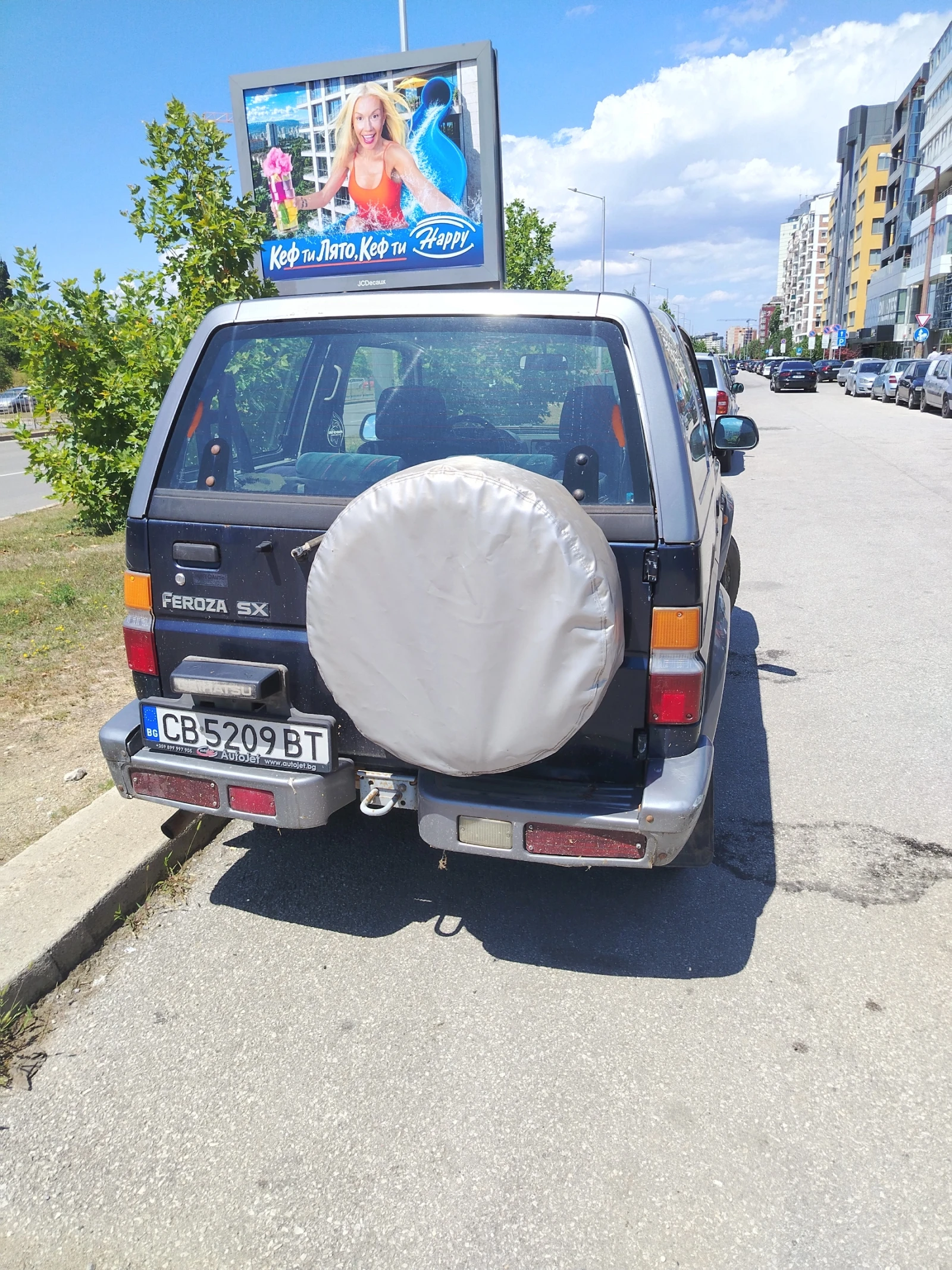 Daihatsu Feroza 1.6, снимка 10 - Автомобили и джипове - 55463588