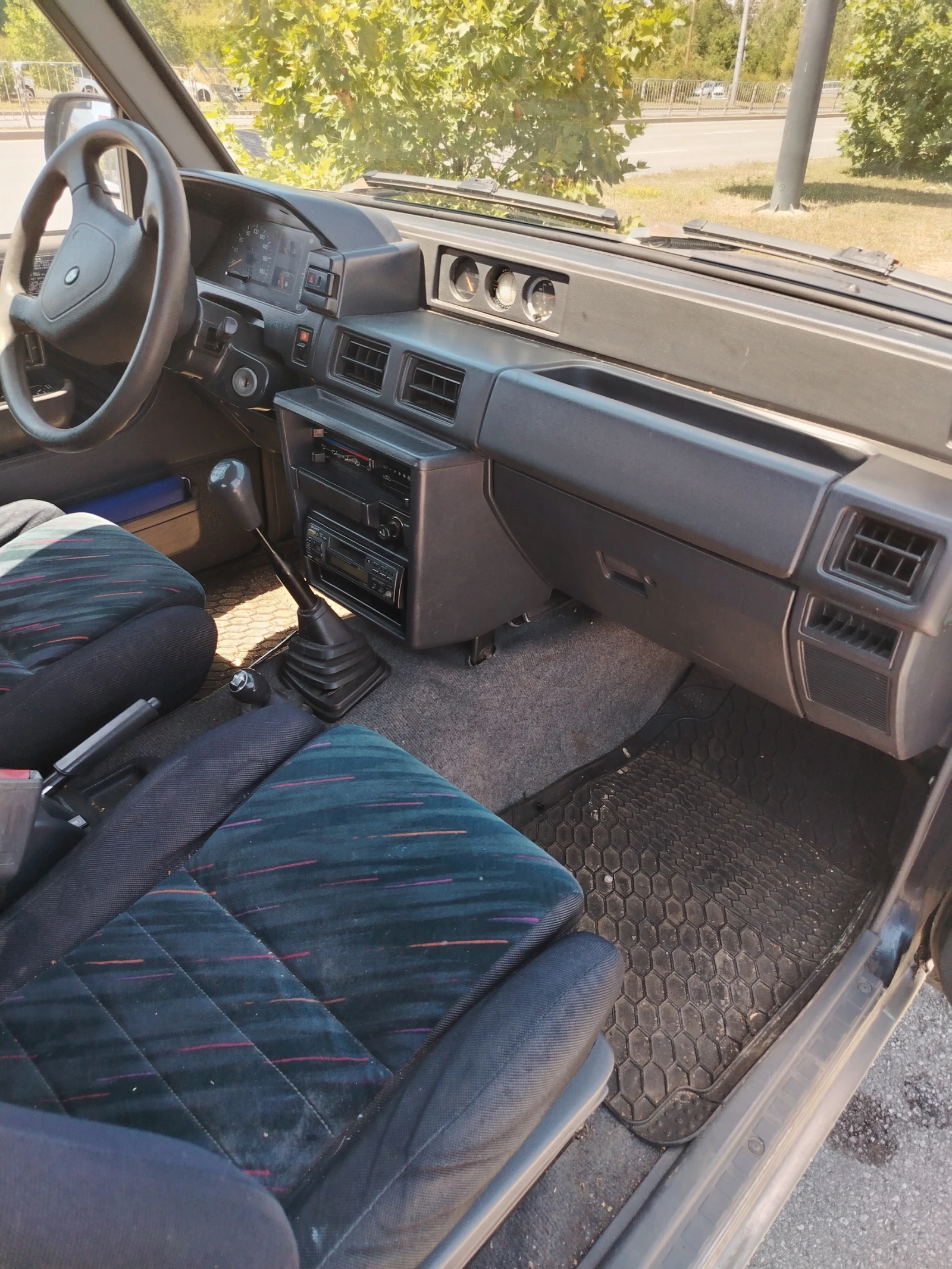 Daihatsu Feroza 1.6, снимка 7 - Автомобили и джипове - 55463588