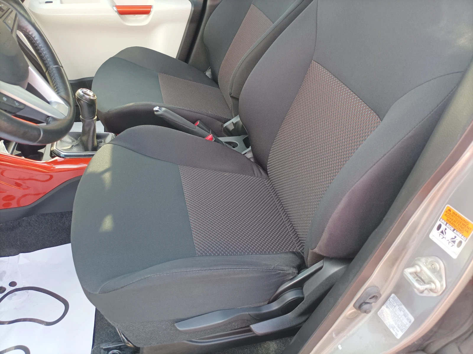 Suzuki Ignis 1.2 4x4 -EURO 6C/ ЛИЗИНГ , снимка 12 - Автомобили и джипове - 55710257