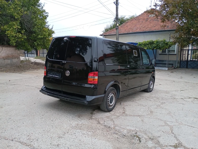 VW T5 Брониран , снимка 2 - Бусове и автобуси - 52407829