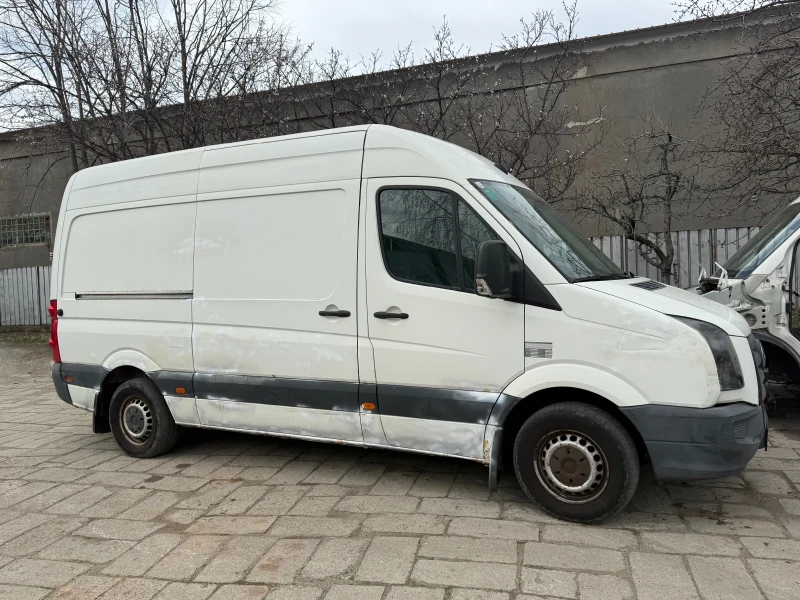 VW Crafter, снимка 2 - Бусове и автобуси - 53585714