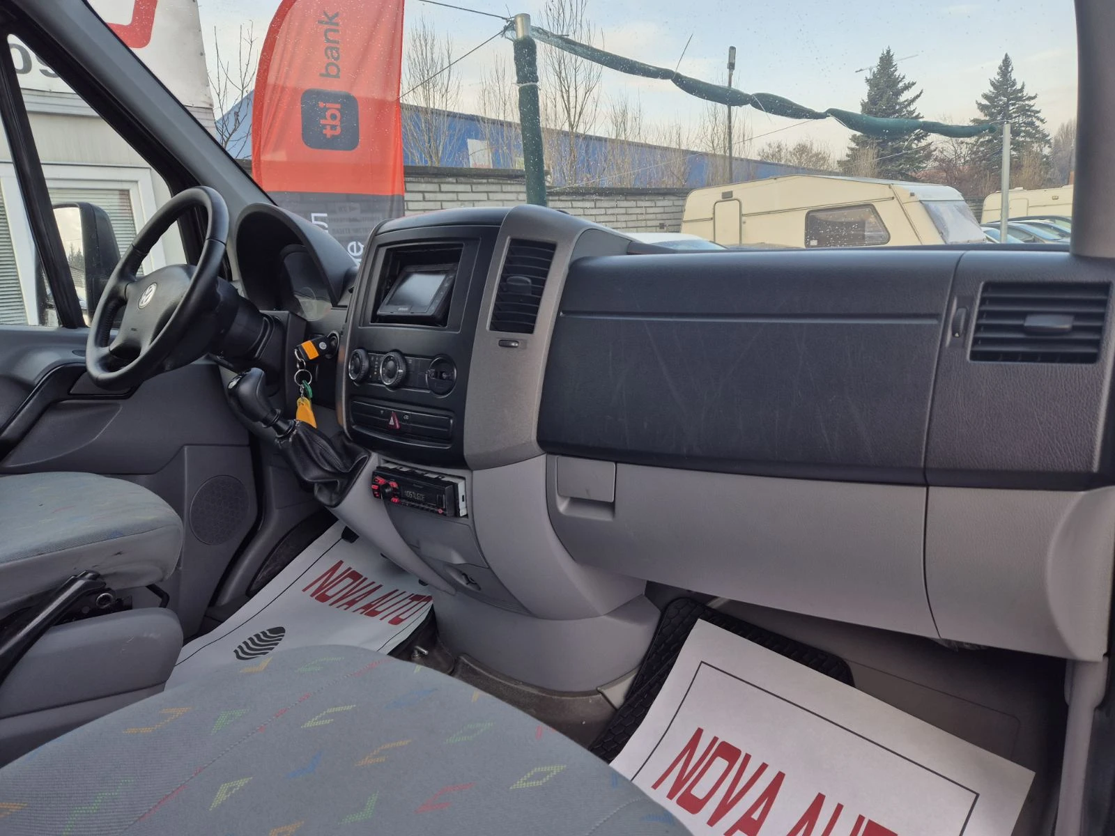 VW Crafter 2.5D-ФУРГОН - изображение 8