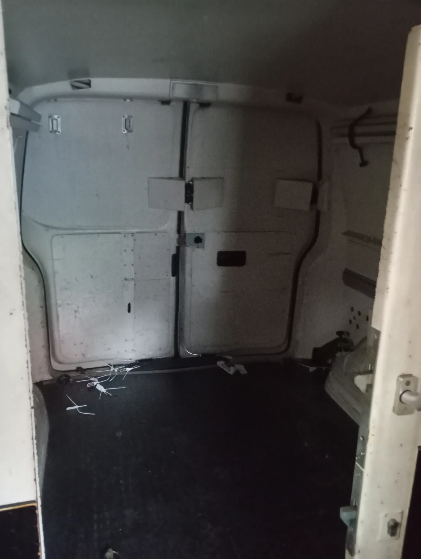 VW T5   | Mobile.bg   15