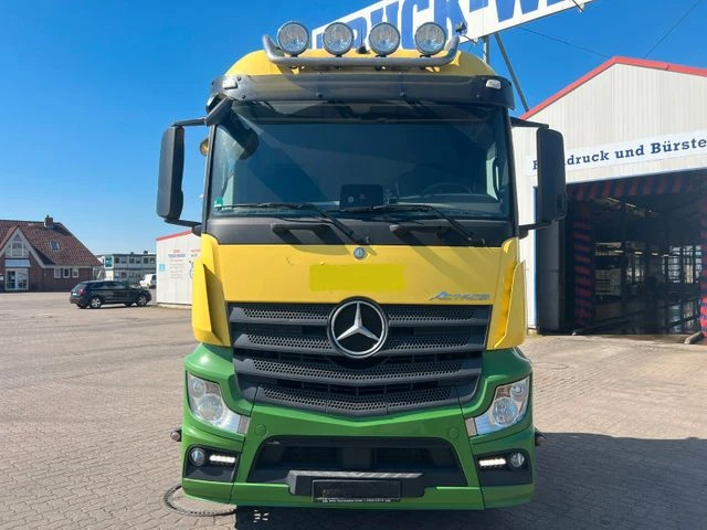 Mercedes-Benz Actros LS1843 ФУРАЖНА ПОМПА, снимка 2 - Камиони - 47717278