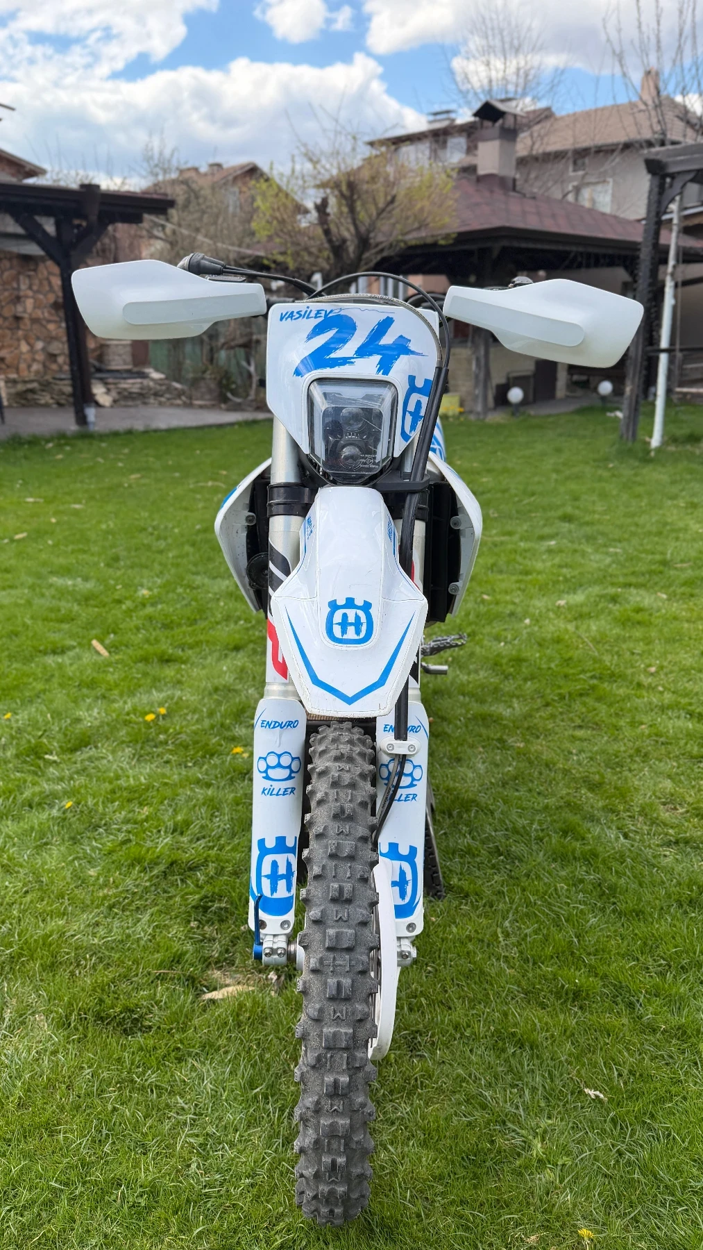 Husqvarna 350, снимка 7 - Мотоциклети и мототехника - 54147819