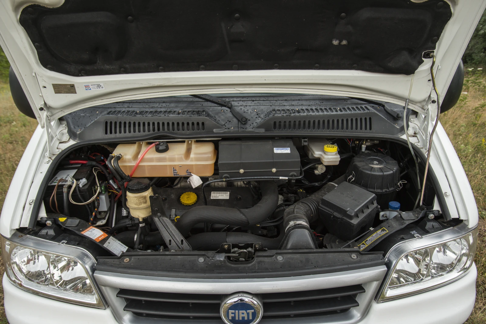 Кемпер LMC LIBERTY 6650 TI, снимка 11 - Каравани и кемпери - 55682425