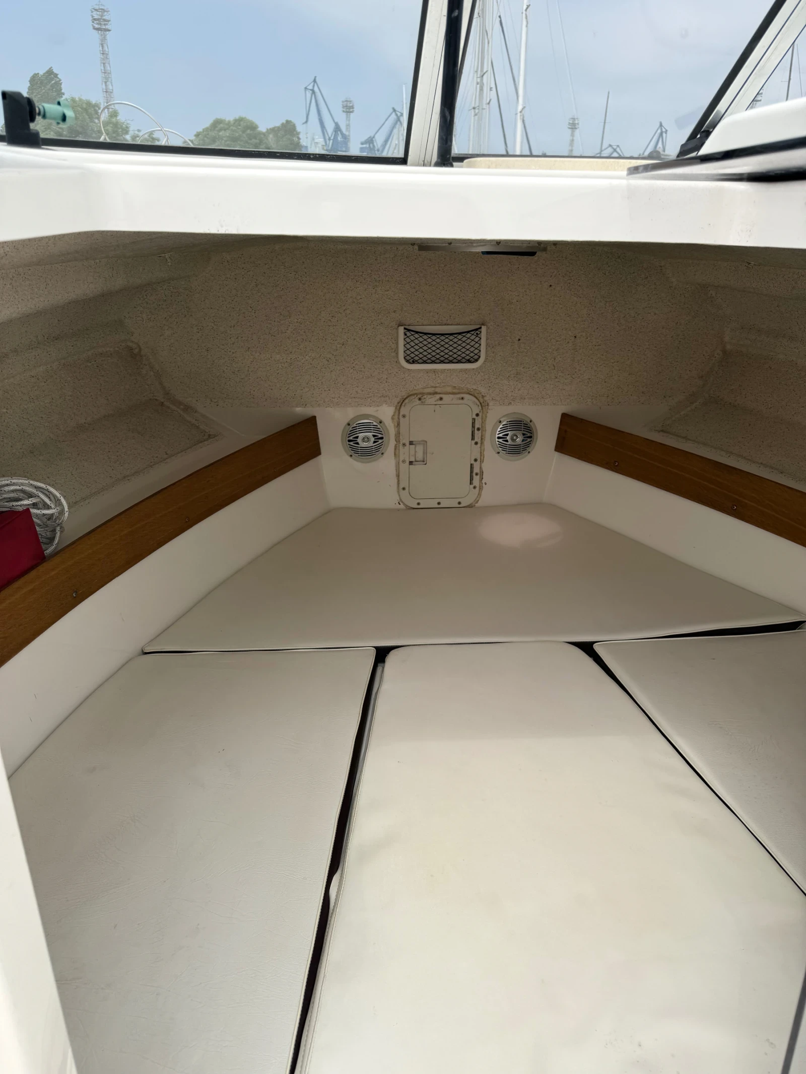 Моторна яхта Quicksilver 620 Flamingo, снимка 6 - Воден транспорт - 54873514