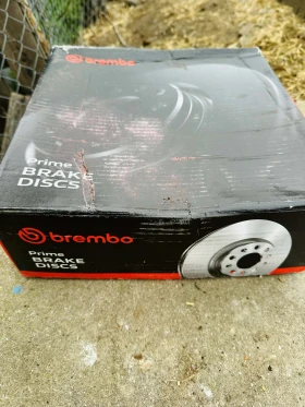 Brembo предни спирачни дискове за Mercedes W203, снимка 1