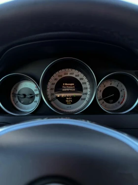 Mercedes-Benz C 300 AMG   РЕАЛНИ км   Harman Kardon   LED   Шибедах, снимка 12