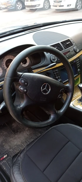 Mercedes-Benz E 320, снимка 9