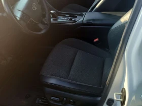 Toyota Crown XLE/CARFAX/ФИНАНСИРАНЕ, снимка 3