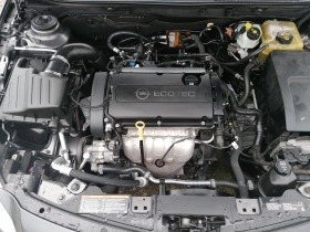Opel Insignia 1.6i, снимка 8 - Автомобили и джипове - 37854750
