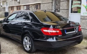 Mercedes-Benz E 250 2500, снимка 2