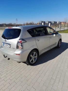 Toyota Corolla verso, снимка 12