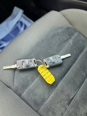 VW Golf R-Line/ Panorama/Bi-Xenon /Лизинг - 8500 € / 16624.56 лв. - 65547356 15