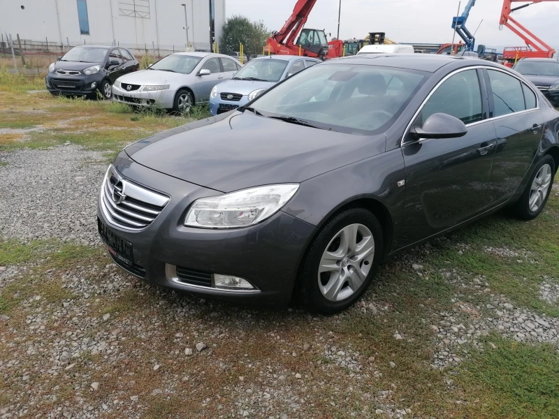 Opel Insignia 1.6i, снимка 2 - Автомобили и джипове - 37854750