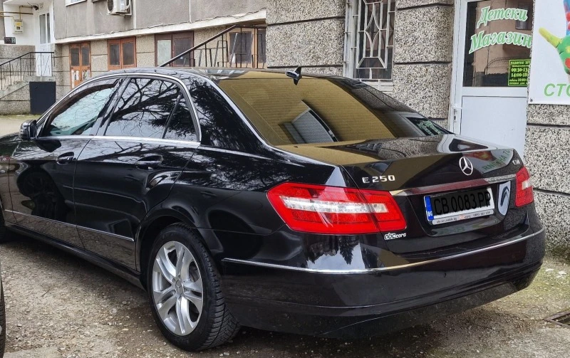 Mercedes-Benz E 250 2500, снимка 2 - Автомобили и джипове - 42984595