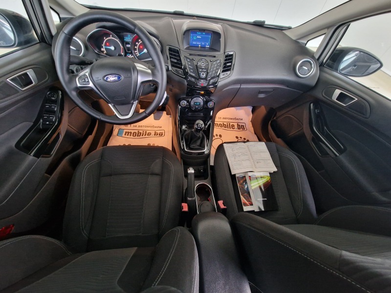 Ford Fiesta 1.5 75кс  NAVI, снимка 13 - Автомобили и джипове - 46357015