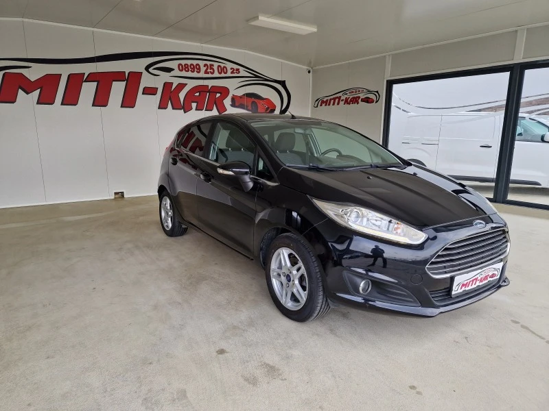 Ford Fiesta 1.5 75кс  NAVI, снимка 2 - Автомобили и джипове - 46357015