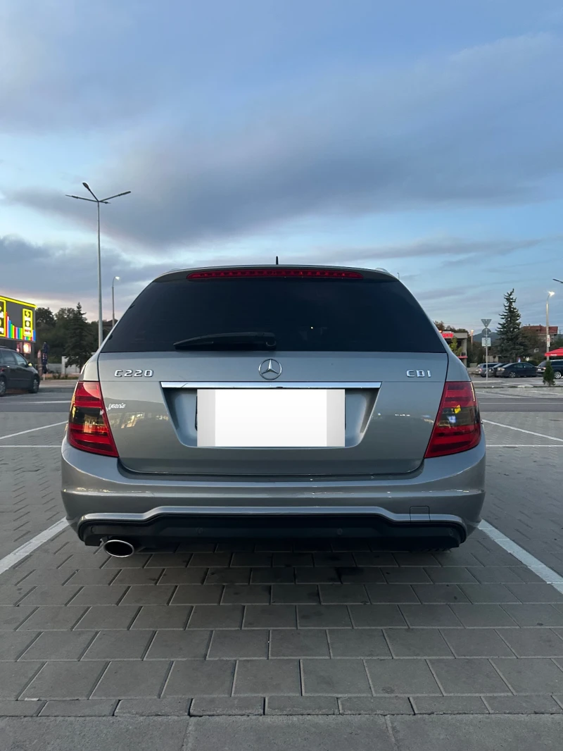 Mercedes-Benz 220 CDI, снимка 5 - Автомобили и джипове - 47539142