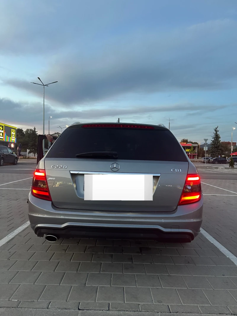 Mercedes-Benz 220 CDI, снимка 6 - Автомобили и джипове - 47539142