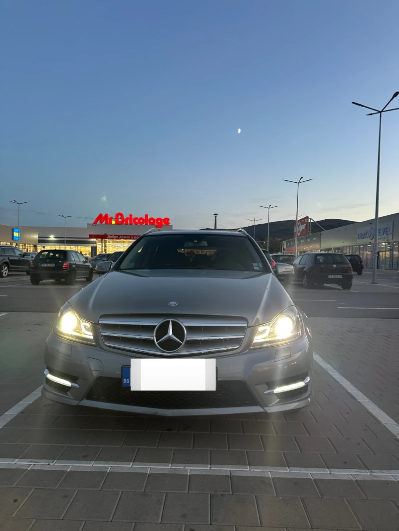 Mercedes-Benz 220 CDI, снимка 1 - Автомобили и джипове - 47539142