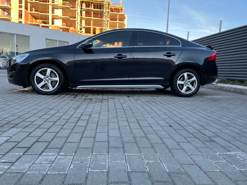 Volvo S60 T6 AWD, снимка 3 - Автомобили и джипове - 48084391