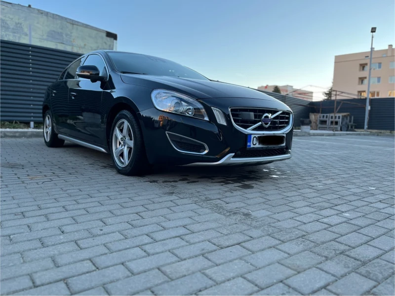 Volvo S60 T6 AWD, снимка 8 - Автомобили и джипове - 48084391