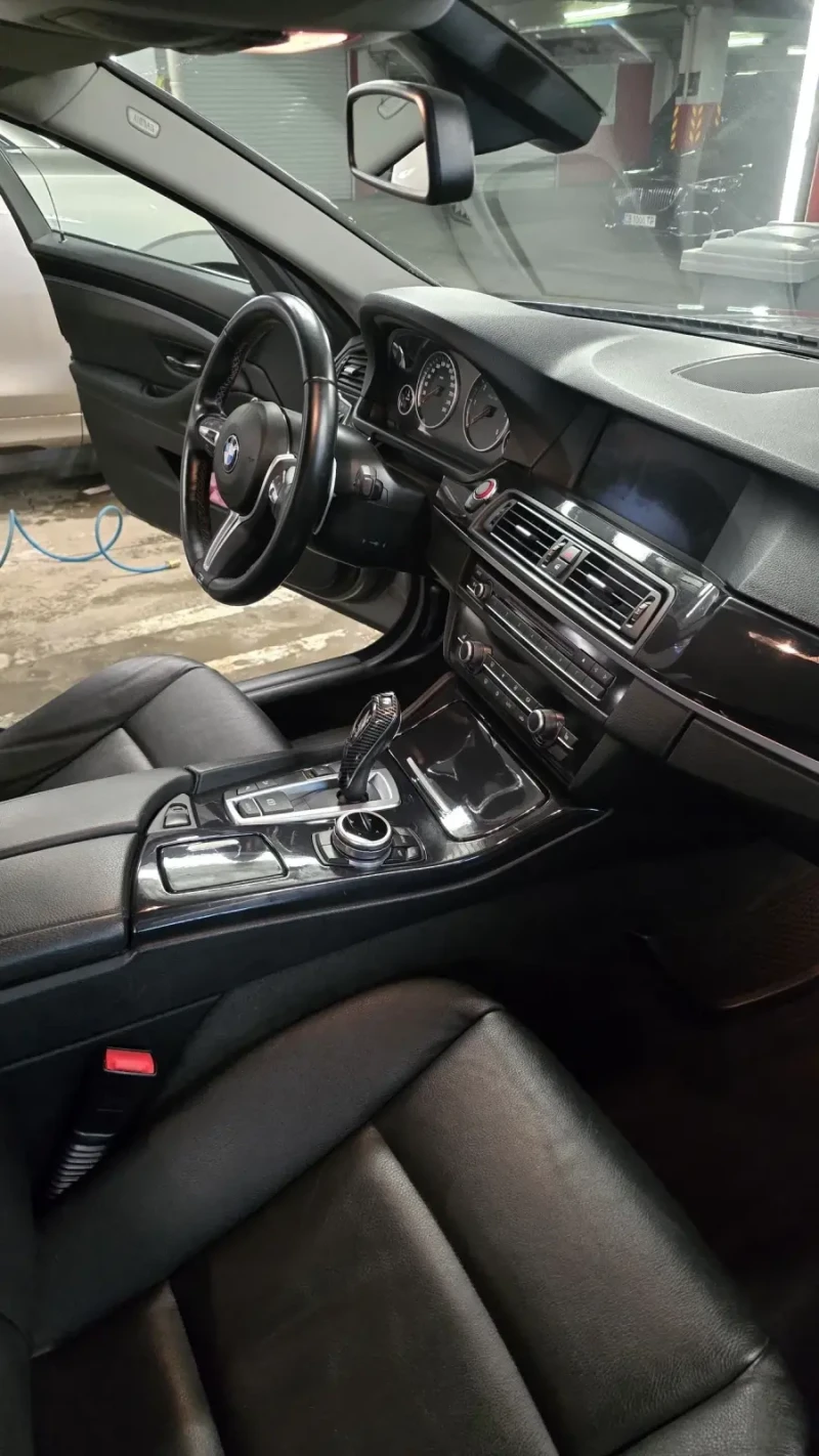 BMW 530 XDrive, снимка 4 - Автомобили и джипове - 48550014