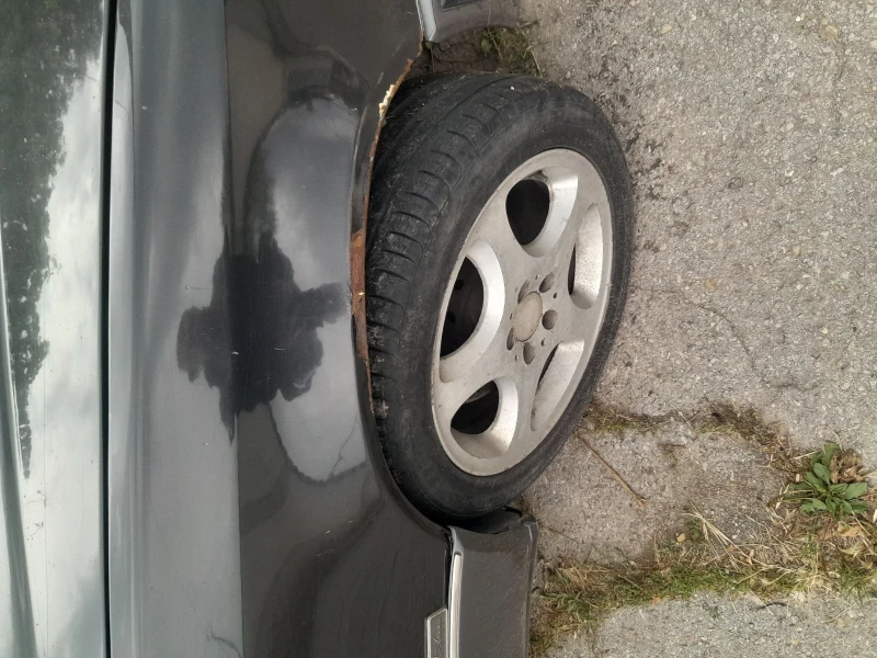 Mercedes-Benz 124, снимка 2 - Автомобили и джипове - 52023031