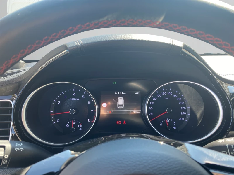 Kia Ceed GT 1.6 T-GDI 204 hp, снимка 11 - Автомобили и джипове - 52413207