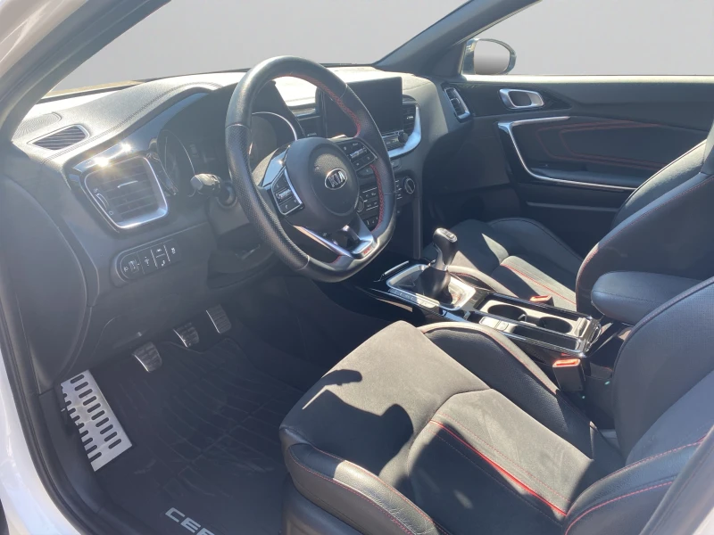 Kia Ceed GT 1.6 T-GDI 204 hp, снимка 9 - Автомобили и джипове - 52413207