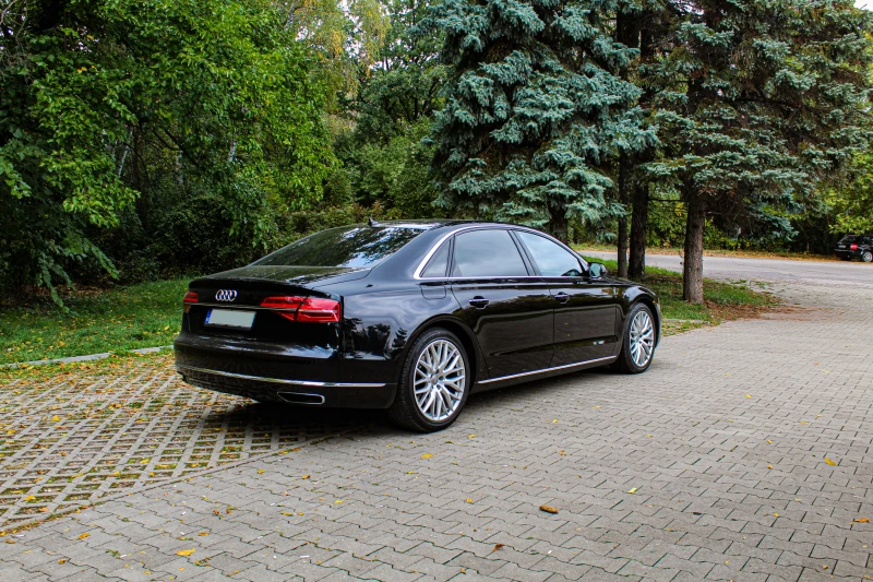 Audi A8 4.2Tdi Long Exclusive, снимка 4 - Автомобили и джипове - 52394342