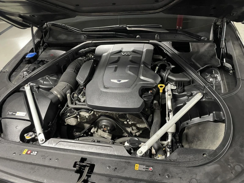 Genesis G90 3.8 AWD, снимка 14 - Автомобили и джипове - 52474553