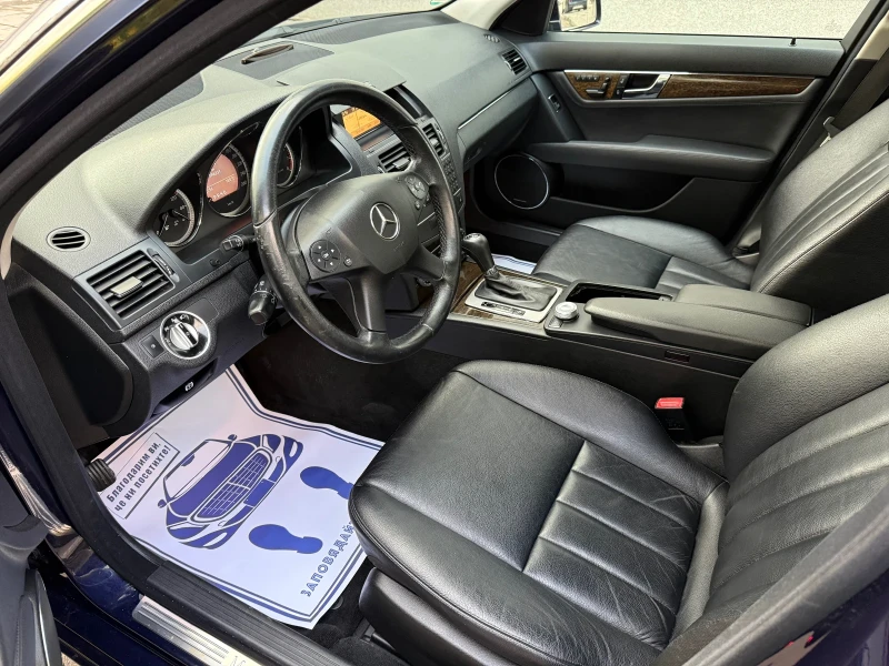Mercedes-Benz C 300 V6, снимка 8 - Автомобили и джипове - 52486139