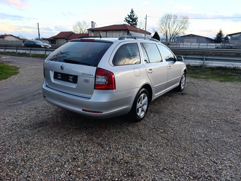 Skoda Octavia 1.6-TDi, снимка 7 - Автомобили и джипове - 52532341