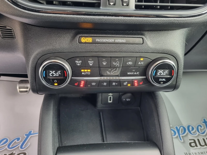 Ford Focus ST-LINE 2020г. 1.5D-120ps, снимка 12 - Автомобили и джипове - 52638444