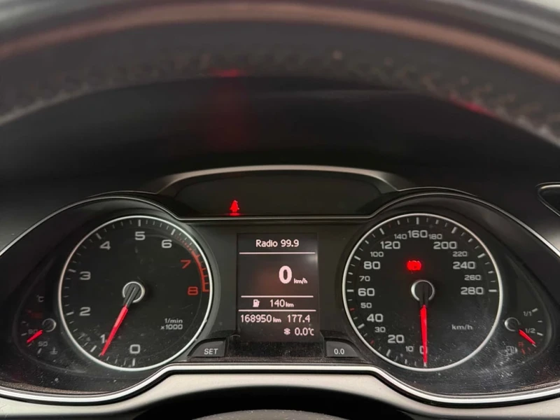 Audi A4 * Komfort plus * CARFAX * БЕЗ ПЪРВОНАЧАЛНА ВНОСКА, снимка 8 - Автомобили и джипове - 52870498