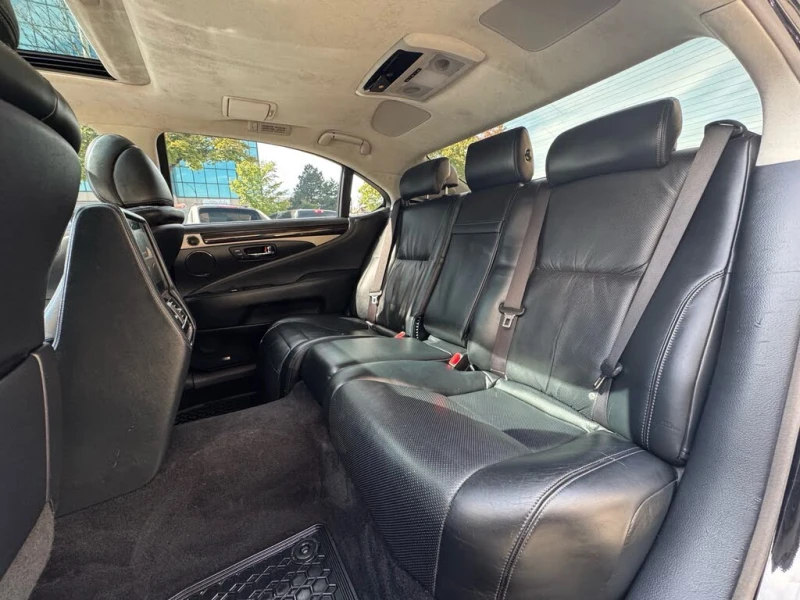 Lexus LS 460 L* MARK LVS* МАСАЖ* ПОДГРЕВ* ОБДУХВАНЕ* КАМЕРА, снимка 13 - Автомобили и джипове - 53251387