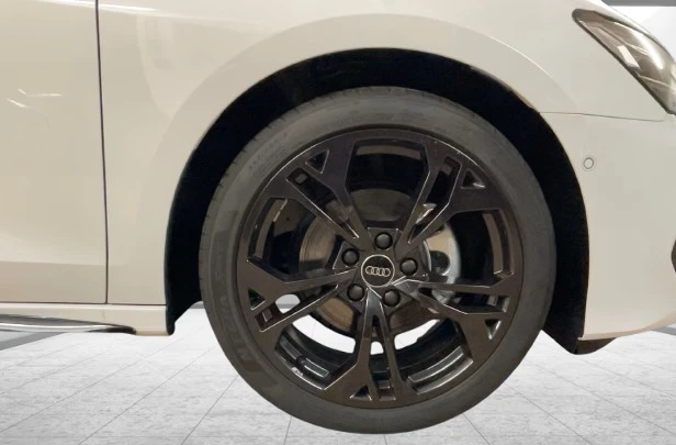 Audi A3 Sportback 35 TDI = S-line = Гаранция - изображение 5