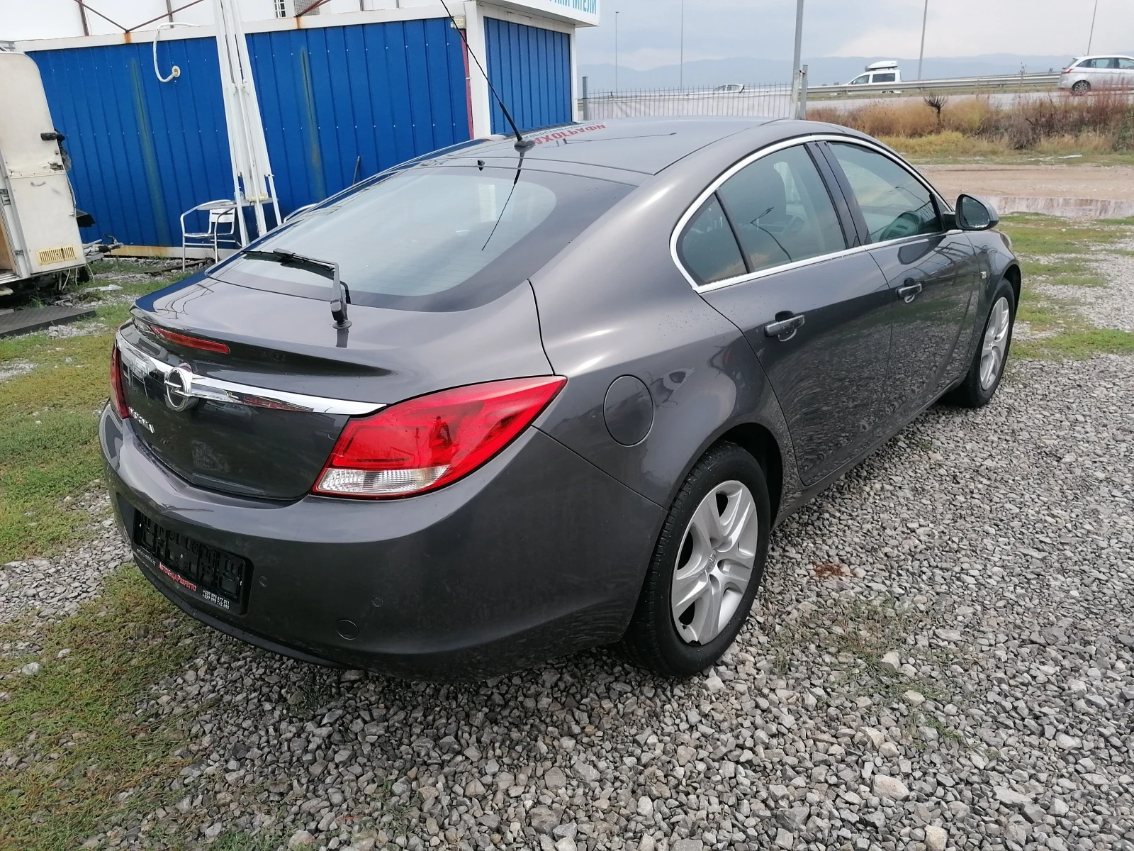 Opel Insignia 1.6i - изображение 5