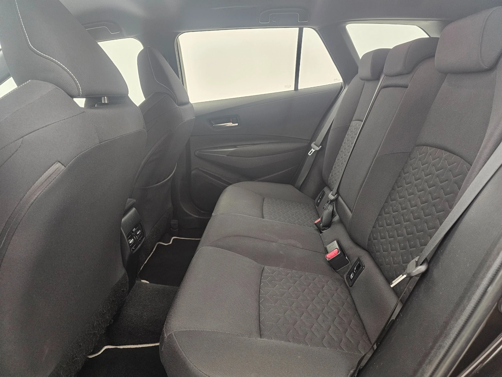 Toyota Corolla 1.8 Comfort | Mobile.bg   13