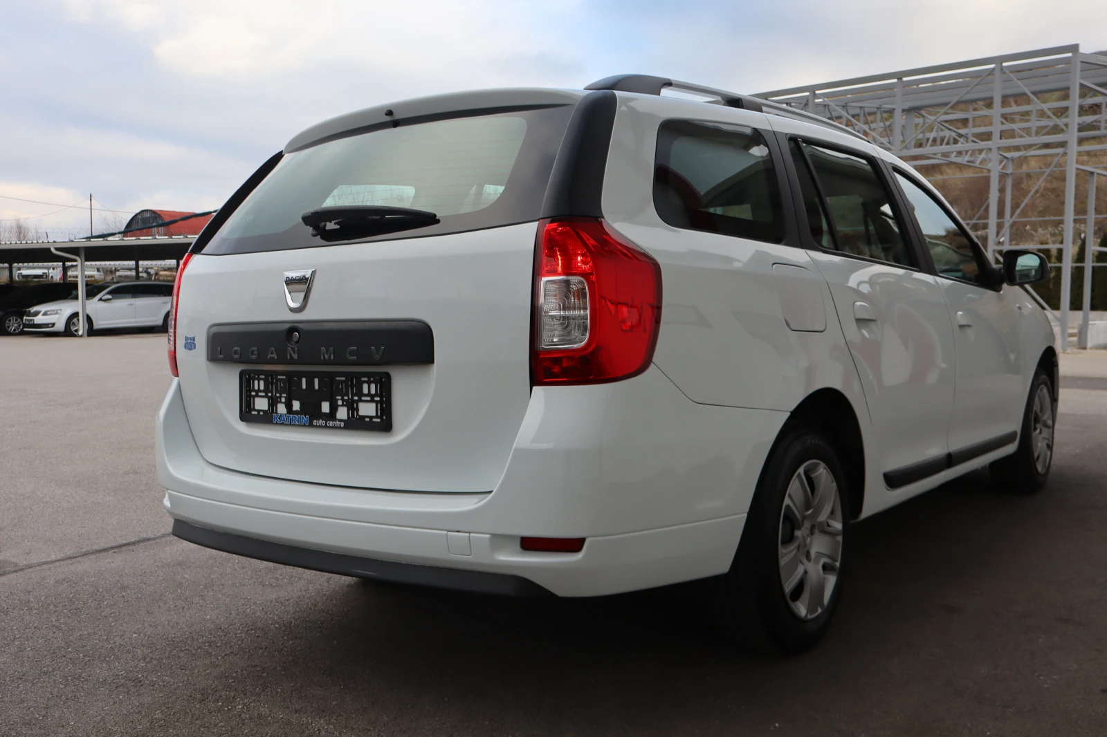 Dacia Logan MCV-1.5DCI - изображение 4