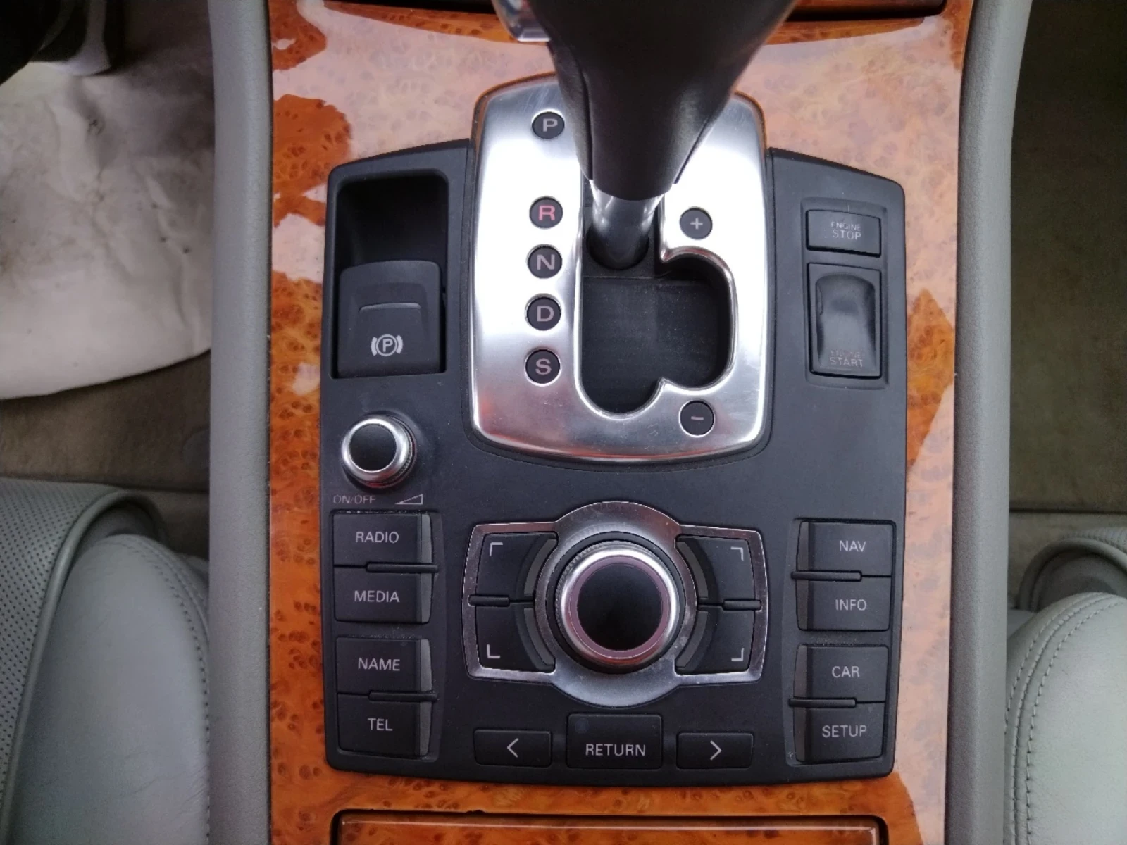 Audi A8    | Mobile.bg   14